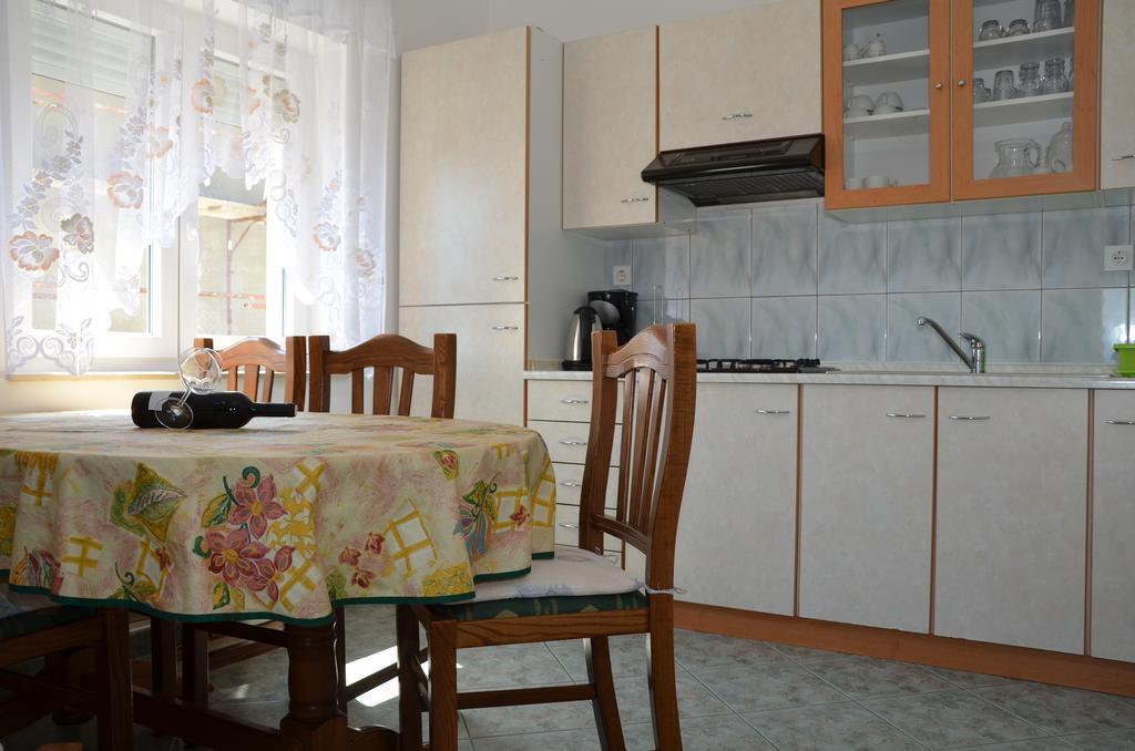 Apartment Kolundzic 노비비노돌스키 외부 사진