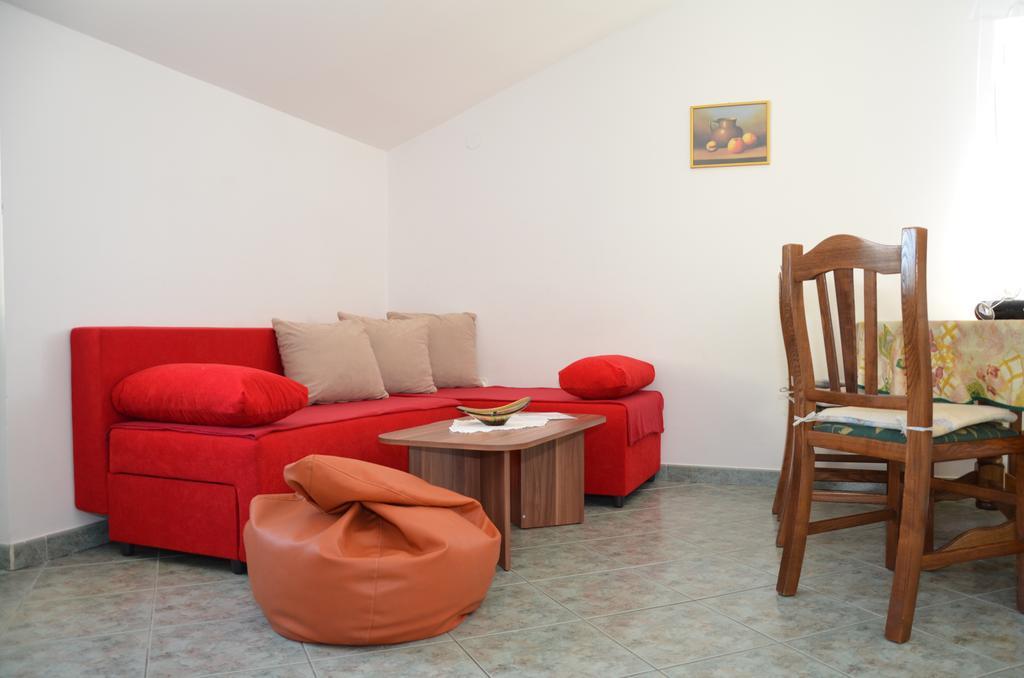 Apartment Kolundzic 노비비노돌스키 외부 사진